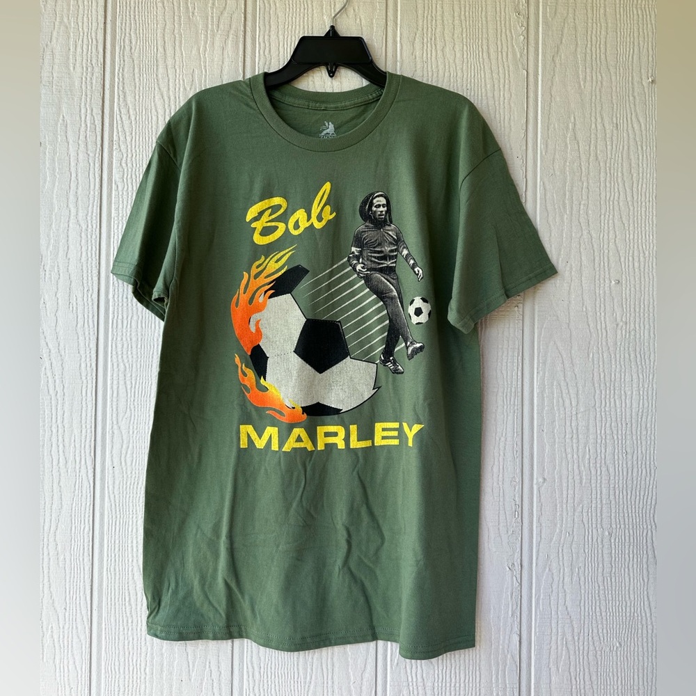 NWOT Bob Marley Graphic Tee